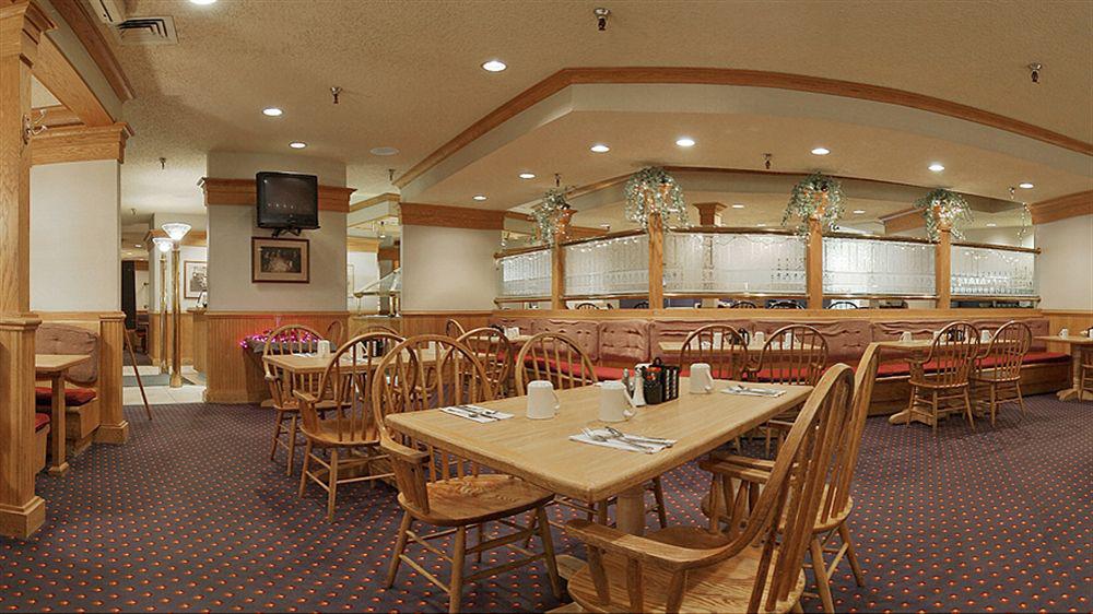 Delta Hotels By Marriott Helena Colonial Restaurant foto